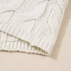 plussizesweater4